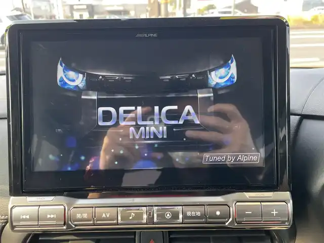 三菱 デリカミニ T プレミアム 長崎県 2025(令7)年 0.5万km アメジストブラック/シルキーホワイト ワンオーナー/ALPINE10インチナビ/CD/DVD/BT/フルセグTV/全方位/バックカメラ/両側パワースライドドア/マイパイロット/衝突被害軽減システム/ハーフレザーシート/前席シートヒーター/ステアリングヒーター/デジタルインナーミラー/ナビ連動ドライブレコーダー/パドルシフト/ステアリングスイッチ/ルーフレール/後席サンシェード/LEDヘッドライト/ETC