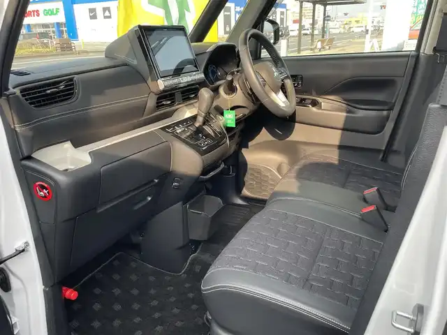 三菱 デリカミニ T プレミアム 長崎県 2025(令7)年 0.5万km アメジストブラック/シルキーホワイト ワンオーナー/ALPINE10インチナビ/CD/DVD/BT/フルセグTV/全方位/バックカメラ/両側パワースライドドア/マイパイロット/衝突被害軽減システム/ハーフレザーシート/前席シートヒーター/ステアリングヒーター/デジタルインナーミラー/ナビ連動ドライブレコーダー/パドルシフト/ステアリングスイッチ/ルーフレール/後席サンシェード/LEDヘッドライト/ETC