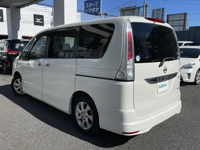 日産 セレナ ハイウェイスター Vセレクション 埼玉県 2012(平24)年 8.2万km ブリリアントホワイトパール 外部検査済み/純正ナビ/フルセグTV/純正フリップダウンモニター/CD/DVD/Bluetooth/両側電動スライドドア/純正アルミホイール/クルーズコントロール/アイドリングストップ/スリップコントロール/スマートキー/スペアキー/プッシュスタート /フロアマット/ドアバイザー/バックカメラ/ETC/取扱説明書