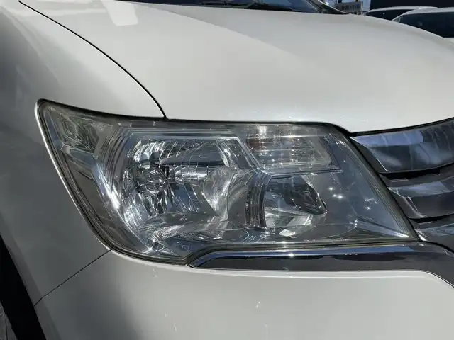 日産 セレナ ハイウェイスター Vセレクション 埼玉県 2012(平24)年 8.2万km ブリリアントホワイトパール 外部検査済み/純正ナビ/フルセグTV/純正フリップダウンモニター/CD/DVD/Bluetooth/両側電動スライドドア/純正アルミホイール/クルーズコントロール/アイドリングストップ/スリップコントロール/スマートキー/スペアキー/プッシュスタート /フロアマット/ドアバイザー/バックカメラ/ETC/取扱説明書