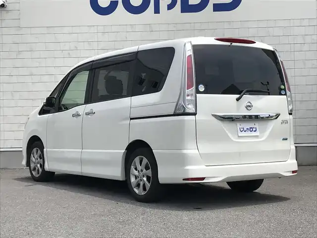 日産 セレナ ハイウェイスター Vセレクション 栃木県 2012(平24)年 8.2万km ブリリアントホワイトパール 株)IDOMが運営する【じしゃロン小山店】の自社ローン専用車両になります。こちらは現金またはオートローンご利用時の価格です。自社ローンご希望の方は別途その旨お申付け下さい//禁煙車/純正フルセグナビ/（CD/DVD/AM/FMラジオ）/(Bluetooth)/スマートキー/プッシュスタート/バックカメラ/クルーズコントロール/ＥＴＣ/パワーシート/アイドリングストップ/ステアリングリモコン/電動格納ドアミラー/パワーウインドウ/防眩ミラー/オートライト