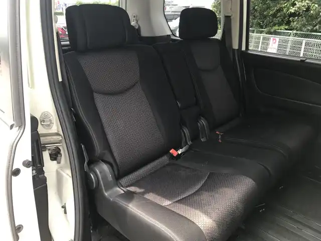 日産 セレナ ハイウェイスター Vセレクション 栃木県 2012(平24)年 8.2万km ブリリアントホワイトパール 株)IDOMが運営する【じしゃロン小山店】の自社ローン専用車両になります。こちらは現金またはオートローンご利用時の価格です。自社ローンご希望の方は別途その旨お申付け下さい//禁煙車/純正フルセグナビ/（CD/DVD/AM/FMラジオ）/(Bluetooth)/スマートキー/プッシュスタート/バックカメラ/クルーズコントロール/ＥＴＣ/パワーシート/アイドリングストップ/ステアリングリモコン/電動格納ドアミラー/パワーウインドウ/防眩ミラー/オートライト