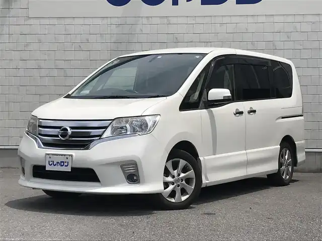 日産 セレナ ハイウェイスター Vセレクション 栃木県 2012(平24)年 8.2万km ブリリアントホワイトパール 株)IDOMが運営する【じしゃロン小山店】の自社ローン専用車両になります。こちらは現金またはオートローンご利用時の価格です。自社ローンご希望の方は別途その旨お申付け下さい//禁煙車/純正フルセグナビ/（CD/DVD/AM/FMラジオ）/(Bluetooth)/スマートキー/プッシュスタート/バックカメラ/クルーズコントロール/ＥＴＣ/パワーシート/アイドリングストップ/ステアリングリモコン/電動格納ドアミラー/パワーウインドウ/防眩ミラー/オートライト