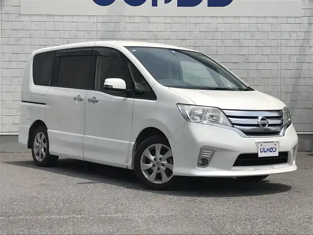 日産 セレナ ハイウェイスター Vセレクション 栃木県 2012(平24)年 8.2万km ブリリアントホワイトパール 株)IDOMが運営する【じしゃロン小山店】の自社ローン専用車両になります。こちらは現金またはオートローンご利用時の価格です。自社ローンご希望の方は別途その旨お申付け下さい//禁煙車/純正フルセグナビ/（CD/DVD/AM/FMラジオ）/(Bluetooth)/スマートキー/プッシュスタート/バックカメラ/クルーズコントロール/ＥＴＣ/パワーシート/アイドリングストップ/ステアリングリモコン/電動格納ドアミラー/パワーウインドウ/防眩ミラー/オートライト