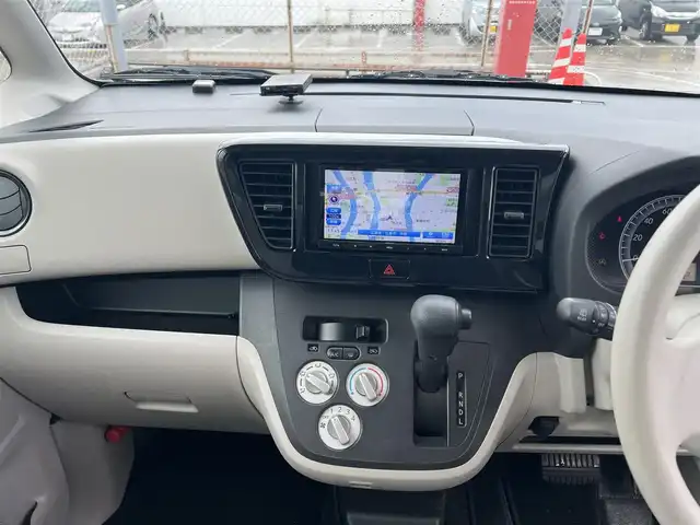 日産 デイズ ルークス S 広島県 2019(平31)年 4万km ブラック 　　走行距離：39179km（入庫時）/2W/アイドリングストップ/スライドドアオートクローザー（助手席側）/　○タイヤ（純正）/・155/65R/・14インチホイールキャップ/ETC/社外ナビ/・Bluetooth/・ワンセグTV/無塗装加飾付ブラックセンサーパネル/無塗装エアコン吹出口/ファインビジョンメーター/ウレタン製スタリングホイール/SRSエアバック（運転席/助手席）/ABS/ダイヤル式マニュアルエアコン/無塗装シフトノブ/シフトボタン/アイボリースエード調クロスシート/リモコンキー/ビ