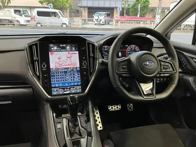 スバル レヴォーグ STIスポーツ EX ブラックインテリアセレ 東京都 2024(令6)年 0.6万km マグネタイトグレーメタリック アイサイトコアテクノロジー/・プリクラッシュブレーキ/・前側方プリクラッシュブレーキ/・緊急時プリクラッシュステアリング/・AT誤発進抑制制御/・AT誤後進抑制制御/・先行車発進お知らせ機能/・全車速追従機能付きクルーズコントロール/・ツーリングアシスト/・ふらつき警報/・後退時ブレーキアシスト/・車線逸脱抑制/・車線逸脱警報/・青信号お知らせ機能/アイサイトXテクノロジー/・渋滞時ハンズオフアシスト/・アクティブレーンチェンジアシスト/・ドライバー異常時対応システム/・渋滞時発進アシスト/・カーブ前抑制機能/・料金所前速度制御/アイサイトセーフティプラス/・リアビークルエディション/・エマージェンシーレーンキープアシスト/・アレイ式アダクティブドライビングビーム/・デジタルマルチビューモニター/・前側方警報アシスト/・スマートリアビューミラー/ワンオーナー/11.6インチセンターインフォメーションディスプレイ/ハーマンカードンサウンドシステム/APPLE CAR PLAY/フルセグテレビ/360度カメラ/プッシュスタート/ETC/保証書・取扱説明書/ディーラー記録簿有