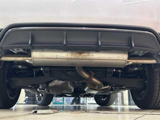 レクサス ＲＸ 300 Fスポーツ 東京都 2021(令3)年 1.5万km ホワイトノーヴァガラスフレーク 純正メーカーナビ/(CD/DVD/SD/MSV/BT/AUX/Miracast/フルセグTV)/全周囲カメラ/クリアランスソナー/TRDエアロフェンダー/TRDフロントスポイラー/サンルーフ/前後方ドライブレコーダー/デジタルインナーミラー/(ZRR038)/運転席メモリーシート/前席パワーシート/前席シートヒーター/エアシート/レザーシート/ヘッドアップディスプレイ/LTA/レーダークルーズコントロール/プリクラッシュセーフティー/BSM/RCTA/PKSB/RSA/TPMS/ステアリングヒーター/革巻きステアリング/パドルシフト/ステアリングスイッチ/電動格納ウインカーミラー/アイドリングストップ/電動パーキングブレーキ/オートホールド/横滑り防止機能/オートハイビーム/LED/ETC2.0/AC100V電源/後席サンシェード/後席プライバシーガラス/パワーバックドア/イージークローザー/トノカバー/チルトテレスコピック/純正フロアマット/置くだけ充電機能/ISOFIX