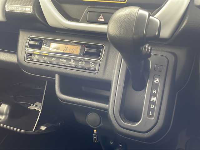 スズキ ハスラー HYBRID G 沖縄県 2021(令3)年 6.8万km ブリスクブルーメタリック/ホワイト2トーンルーフ 社外ナビ　【AVIC-BZ501】/　(Ｂｌｕｅｔｏｏｔｈ　CD/DVD TV)/バックカメラ　/セーフティサポート　/レーンキープアシスト　/アイドリングストップ　/プッシュスタート　/スマートキー　/前席シートヒーター　/オートライト　/横滑り防止機能