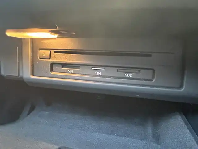 アウディ Ａ５ SB 40TFSIスポーツ 茨城県 2020(令2)年 6.2万km 赤 MMIナビ/（AM.FM.CD.DVD.BT.USB）/フルセグTV/360°カメラ/ETC2.0/前後ドラレコ/ブラウンレザーシート/D/N席パワーシート/D/N席シートヒーター/パワーバックドア/バーチャルコクピット/LEDヘッドライト/オートライト/オートハイビーム/純正18インチAW