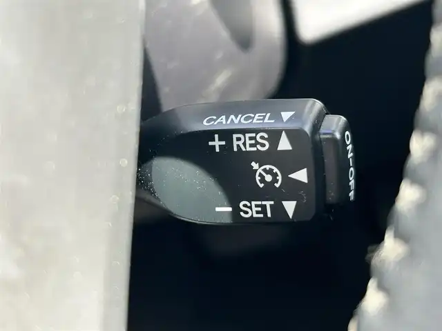 トヨタ アクア G 岡山県 2015(平27)年 5.3万km ブラックマイカ 登録時走行距離52559km/ワンオーナー/純正ナビ/フルセグTV(AM.FM.CD.DVD.TV.BT)/バックカメラ/ビルトインETC/シートヒーター/クルーズコントロール/横滑り防止装置/オートライト/アイドリングストップ/15インチ純正AW/純正フロアマット/プッシュスタート/スマートキー