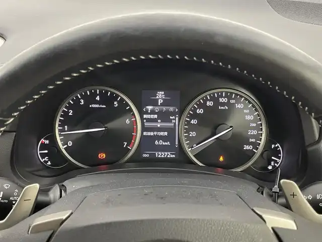 レクサス ＮＸ 200t アーバンスタイル 埼玉県 2017(平29)年 1.3万km ソニックチタニウム メーカーナビ　バックカメラ　赤レザーシート　三眼ＬＥＤ　クルーズコントロール　ビルトインＥＴＣ２．０　シートヒーター　メモリシート　ステアリングヒーター　純正アルミホイール　オートライト　地デジＴＶ