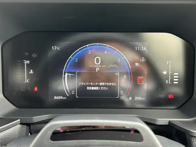 トヨタ ランドクルーザー ２５０ VX 新潟県 2024(令6)年 0.9万km プラチナホワイトパールマイカ ワンオーナー/ムーンルーフ/衝突軽減/全方位カメラ/純正12.3インチディスプレイオーディオ/(AM/FM/BT/フルセグ)/ETC2.0/デジタルインナーミラー/レーダークルーズコントロール/パワーバックドア/コーナーセンサー/ルーフレール/黒革ーシート/シートヒーター/エアーシート/ハンドルヒーター/革巻きステアリング/ステアリングスイッチ/AUTOライト/AUTOハイビーム/LEDヘッドライト/プッシュスタート/スマートキー/スペアキー