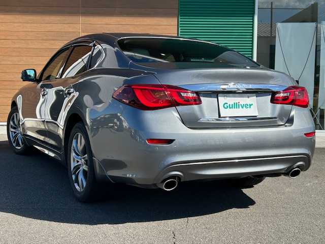 日産 フーガ 370GT 静岡県 2015(平27)年 5.3万km ダークメタルグレー 純正SDナビ/(AM/FM/CD/DVD/TV//Bluetooth)/衝突被害軽減ブレーキ/レーンキープアシスト/後側方衝突防止支援システム/ETC/レザーシート/パワーシート/BSM/シートヒーター/エアシート/純正ドライブレコーダー/メモリーシート/フルセグTV/全方位／バックカメラ/レーダークルーズコントロール/LEDライト/オートライト/スマートキー/スペアキー/プッシュスタート/純正アルミホイール18インチ/電格ミラー/純正フロアマット