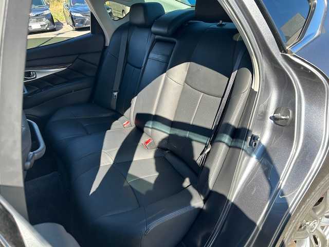 日産 フーガ 370GT 静岡県 2015(平27)年 5.3万km ダークメタルグレー 純正SDナビ/(AM/FM/CD/DVD/TV//Bluetooth)/衝突被害軽減ブレーキ/レーンキープアシスト/後側方衝突防止支援システム/ETC/レザーシート/パワーシート/BSM/シートヒーター/エアシート/純正ドライブレコーダー/メモリーシート/フルセグTV/全方位／バックカメラ/レーダークルーズコントロール/LEDライト/オートライト/スマートキー/スペアキー/プッシュスタート/純正アルミホイール18インチ/電格ミラー/純正フロアマット