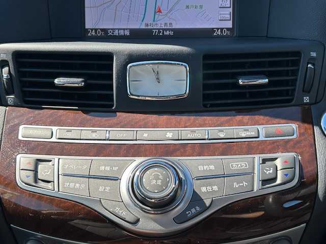 日産 フーガ 370GT 静岡県 2015(平27)年 5.3万km ダークメタルグレー 純正SDナビ/(AM/FM/CD/DVD/TV//Bluetooth)/衝突被害軽減ブレーキ/レーンキープアシスト/後側方衝突防止支援システム/ETC/レザーシート/パワーシート/BSM/シートヒーター/エアシート/純正ドライブレコーダー/メモリーシート/フルセグTV/全方位／バックカメラ/レーダークルーズコントロール/LEDライト/オートライト/スマートキー/スペアキー/プッシュスタート/純正アルミホイール18インチ/電格ミラー/純正フロアマット