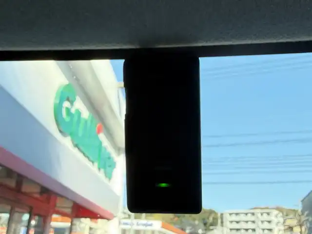 ダイハツ タント X SA 長崎県 2015(平27)年 7.7万km ブライトシルバーメタリック 登録時76983km/社外ナビ/・TV/・CD/・AM.FM/ETC/片側パワースライド/ドライブレコーダー/後席サンシェード/電動格納ミラー/スマートキー