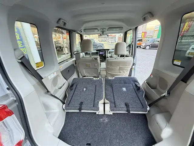 ダイハツ タント X SA 長崎県 2015(平27)年 7.7万km ブライトシルバーメタリック 登録時76983km/社外ナビ/・TV/・CD/・AM.FM/ETC/片側パワースライド/ドライブレコーダー/後席サンシェード/電動格納ミラー/スマートキー