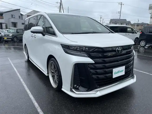 トヨタ ヴェルファイア Z プレミア 茨城県 2024(令6)年 0.8万km プラチナホワイトパールマイカ ワンオーナー/純正ナビ/フルセグ視聴可/Bluetooth接続/ETC2.0/全方位カメラ/ステアリングヒーター/インテリジェンスミラー/パワーシート（D＋N席/後席）/シートヒーター（D＋N席/後席）/エアシート（D＋N席/後席）/フルエアロ/ガラスルーフ/サイドシェイド/nanoEX/盗難防止オーサーアラーム/純正アルミホイール付き