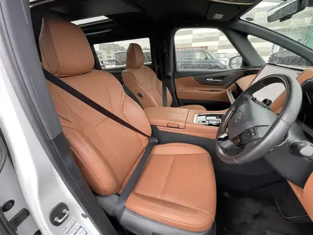トヨタ ヴェルファイア Z プレミア 茨城県 2024(令6)年 0.8万km プラチナホワイトパールマイカ ワンオーナー/純正ナビ/フルセグ視聴可/Bluetooth接続/ETC2.0/全方位カメラ/ステアリングヒーター/インテリジェンスミラー/パワーシート（D＋N席/後席）/シートヒーター（D＋N席/後席）/エアシート（D＋N席/後席）/フルエアロ/ガラスルーフ/サイドシェイド/nanoEX/盗難防止オーサーアラーム/純正アルミホイール付き