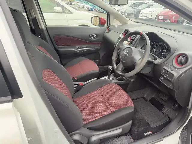 日産 ノート ニスモ 徳島県 2014(平26)年 2.9万km ブリリアントホワイトパール 純正7インチSDナビ　MM114-D/(SD/AM/FM/TV/USB/CD/iPod)/プッシュスタート/ETC/ECOモード/アイドリングストップ/純正フロアマット/純正16インチAW/オートライト/スペアキー/ドアバイザー
