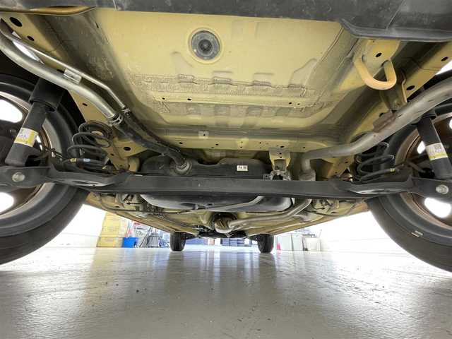 スズキ ハスラー HYBRID G 滋賀県 2020(令2)年 4万km アクティブイエロー/ホワイト2トーンルーフ 純正ナビ /CD/DVD/Bluetooth/フルセグTV/全方位カメラ/前後ドラレコ/ETC/シートヒーター/衝突軽減ブレーキ/コーナーセンサー/プッシュスタート/スマートキー/オートライト