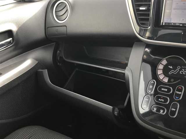 日産 デイズ ルークス ハイウェイスターX Gパッケージ 富山県 2014(平26)年 7.9万km プレミアムパープルP 社外ナビ/フルセグTV/全周囲カメラ/プッシュスタート/両側パワースライドドア/オートライト/アイドリングストップ/横滑り防止装置/革巻きステアリング/ウインカーミラー/フォグランプ