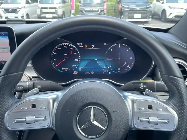メルセデス・ベンツ Ｃ２２０ｄ ローレウスエディション 埼玉県 2019(令1)年 2.9万km ダイヤモンドホワイト 純正HDDナビTV/バックカメラ/黒レザーシート/前席シートヒーター/前席メモリー付パワーシート/パワートランクリッド/パークトロニック/純正１８インチAW/LEDヘッドライト/ヘッドアップディスプレイ/アクティブクルーズコントロール/アクティブブレーキアシスト/道路標識アシスト/パーキングアシスト/アテンションアシスト/レーンチェンジアシスト/ブラインドスポットアシスト/インテリジェントライトシステム/ロケイターライティング/オートライト/パドルシフト/プッシュスタート/ETC2.0/保証書付整備手帳/取扱説明書
