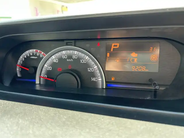 スズキ ワゴンＲ HYBRID FX 大阪府 2021(令3)年 1万km アーバンブラウンパールメタリック ワンオーナー/純正ドライブレコーダー/マイルドハイブリッド/アイドリングストップ/セーフティサポート（予防安全技術）/デュアルセンサーブレーキ/ハイビームアシスト/誤発進抑制/後方誤発進抑制/後退時ブレーキサポート/車線逸脱警報/ふらつき警報/リアパーキンングセンサー/先行車発進おしらせ/社外オーディオ（U330BTH)/CD/USB/Bluetooth/FM/AM/シートヒーター（運転席）/オートライト/電動格納ミラー/オートエアコン/バニティミラー（運転席）/スマートキー×２/プッシュスタート/ドアバイザー/純正フロアマット/取扱説明書/保証書