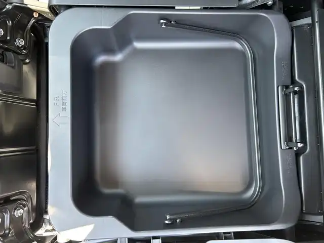 スズキ ワゴンＲ HYBRID FX 大阪府 2021(令3)年 1万km アーバンブラウンパールメタリック ワンオーナー/純正ドライブレコーダー/マイルドハイブリッド/アイドリングストップ/セーフティサポート（予防安全技術）/デュアルセンサーブレーキ/ハイビームアシスト/誤発進抑制/後方誤発進抑制/後退時ブレーキサポート/車線逸脱警報/ふらつき警報/リアパーキンングセンサー/先行車発進おしらせ/社外オーディオ（U330BTH)/CD/USB/Bluetooth/FM/AM/シートヒーター（運転席）/オートライト/電動格納ミラー/オートエアコン/バニティミラー（運転席）/スマートキー×２/プッシュスタート/ドアバイザー/純正フロアマット/取扱説明書/保証書