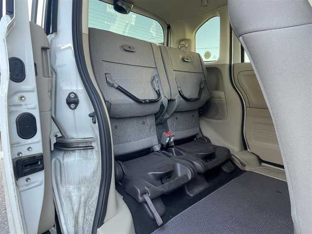 ホンダ Ｎ ＢＯＸ G ホンダセンシング 秋田県 2018(平30)年 9.3万km プレミアムホワイトパールⅡ (株)IDOMが運営する【じしゃロン 秋田店】の自社ローン専用車両になります。こちらは現金またはオートローンご利用時の価格です。自社ローンご希望の方は別途その旨お申付け下さい///////////クルーズコントロール/ドアバイザー/プッシュスタート/ETC/スライドドア/スマートキー/社外オーディオ/シートヒーター