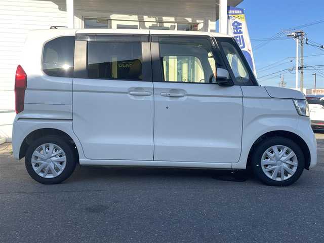 ホンダ Ｎ ＢＯＸ G ホンダセンシング 秋田県 2018(平30)年 9.3万km プレミアムホワイトパールⅡ (株)IDOMが運営する【じしゃロン 秋田店】の自社ローン専用車両になります。こちらは現金またはオートローンご利用時の価格です。自社ローンご希望の方は別途その旨お申付け下さい///////////クルーズコントロール/ドアバイザー/プッシュスタート/ETC/スライドドア/スマートキー/社外オーディオ/シートヒーター