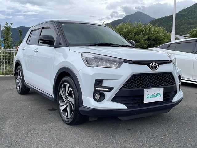トヨタ ライズ Z 山梨県 2020(令2)年 4.5万km ブラックマイカメタリック/シャイニングホワイトパール 純正ＳＤナビ　/バックカメラ　/フルセグＴＶ　/Ｂｌｕｔｏｏｔｈ　/ＣＤ　/ＵＳＢ　/純正ビルトインＥＴＣ　/ドラレコ　/合皮シートカバー　/前席シートヒーター　/ＡＢＳ　/横滑り防止装置　/レーンキープアシスト　/ＡＡＣ