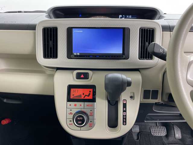 ダイハツ ムーヴ キャンバス X SA Ⅲ 道央・札幌 2021(令3)年 1.6万km パールホワイトⅢ/ナチュラルベージュマイカメタリック 2トーン ・ワンオーナー/・４WD/・社外メモリーナビ KENWOOD〈TV＆CD＆USB＆ipod〉/・バックカメラ/・スマートアシスト/・両側パワースライドドア/・LEDヘッドライト/・ETC/・シガーソケット/・アイドリングストップ/・社外AW付スタッドレスタイヤあり/・スマートキー/・スペアキー/・保証書/・取り扱い説明書