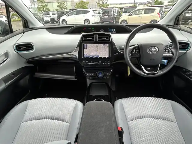トヨタ プリウス A 福島県 2019(平31)年 3.5万km ホワイトパールクリスタルシャイン 純正ナビ/(AM/FM/SD/DISC)/フルセグTV/Bluetooth/バックカメラ/純正フロアマット/ETC2.0/レーダークルーズコントロール/ヘッドアップディスプレイ/ブラインドスポットモニター/レーンアシスト/運転席パワーシート/コーナーセンサー/横滑り防止機能/パーキングアシスト/純正ドライブレコーダー/ＬＥＤヘッドライト/オートハイビーム/プッシュスタート/スペアキー×１