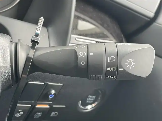 トヨタ アルファード S Cパッケージ 滋賀県 2022(令4)年 6.2万km ホワイトパールクリスタルシャイン 純正ディスプレイオーディオ/(Bluetooth/フルセグ/carplay)/サンルーフ/フリップダウンモニター/トヨタセーフティーセンス/・プリクラッシュセーフティ/・レーダークルーズコントロール/・レーンキープアシスト/・標識認識/・先行車発進告知/・Autoハイビーム/LEDオートライト/レザーシート/パワーシート(D席メモリ付き)/シートヒーター/ベンチレーション/ステアリングヒーター/バックカメラ/両側電動スライドドア/電動リアゲート/電動パーキング/ブレーキホールド/電動格納ミラー/ビルトインETC/USB/スペアキー