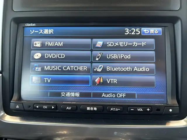 ポルシェ マカン ターボ 茨城県 2014(平26)年 6.9万km シルバー スポーツクロノパッケージ/ベージュ革シート/パノラマSR/BOSEスピーカー/純正ナビ/フルセグTV/バックカメラ/ETC/パワーシート/シートヒーター/パワーバックドア/スマートキー/純正21インチAW