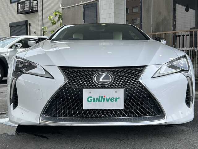 レクサス ＬＣ 500 Lパッケージ 京都府 2017(平29)年 3.6万km ホワイトノーヴァガラスフレーク マークレビンソン　/ムーンルーフ/純正SDナビ/フルセグTV/Bluetooth/CD/DVD再生機能/AUX/Miracast　/白本革/メモリーパワーシート　　/ＨＵＤ　/ＢＳＭ　/禁煙　/バックカメラ　/前後コーナーセンサー　/ＬＥＤヘッドライト/オートライト/オートマチックハイビーム/ウィンカーミラー　/電動格納ミラー/クルコン追従有/レーンキープアシスト/衝突軽減ブレーキ　/パドルシフト　/スマートキー　/純正ドライブレコーダー/Wサイドエアバッグ/カーテンエアバッグ