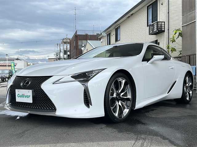 レクサス ＬＣ 500 Lパッケージ 京都府 2017(平29)年 3.6万km ホワイトノーヴァガラスフレーク マークレビンソン　/ムーンルーフ/純正SDナビ/フルセグTV/Bluetooth/CD/DVD再生機能/AUX/Miracast　/白本革/メモリーパワーシート　　/ＨＵＤ　/ＢＳＭ　/禁煙　/バックカメラ　/前後コーナーセンサー　/ＬＥＤヘッドライト/オートライト/オートマチックハイビーム/ウィンカーミラー　/電動格納ミラー/クルコン追従有/レーンキープアシスト/衝突軽減ブレーキ　/パドルシフト　/スマートキー　/純正ドライブレコーダー/Wサイドエアバッグ/カーテンエアバッグ