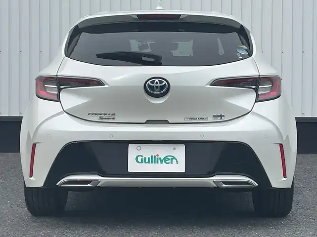 トヨタ カローラ スポーツ ハイブリッドG Z 千葉県 2019(令1)年 3.3万km ホワイトパールクリスタルシャイン 純正7インチナビ/(Bluetooth/フルセグ/CD/DVD)/バックカメラ/衝突被害軽減システム/車線逸脱警報/クルーズコントロール/横滑り防止装置/ETC/ドライブレコーダー/アイドリングストップ/LEDヘッドライト/フォグランプ/オートライト/ウィンカーミラー/電動格納ミラー/純正18インチAW/シートリフター/プッシュスタート/スマートキー/フロアマット/ドアバイザー/スペアキー/取扱説明書/保証書