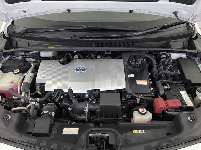 トヨタ プリウス ＰＨＶ S ナビパッケージ 岐阜県 2019(平31)年 6.9万km ホワイトパールクリスタルシャイン 純正11.6インチナビ（E6003）/（AM、FM、Bluetooth、フルセグTV、AUX）/バックカメラ/ビルトインETC2.0/純正前方ドラレコ/シートヒーター/ステアリングヒーター/クルーズコントロール/トヨタセーフティーセンス/LEDヘッドライト/オートマチックハイビーム/レーンキープアシスト