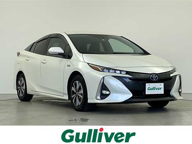 トヨタ プリウス ＰＨＶ S ナビパッケージ 岐阜県 2019(平31)年 6.9万km ホワイトパールクリスタルシャイン 純正11.6インチナビ（E6003）/（AM、FM、Bluetooth、フルセグTV、AUX）/バックカメラ/ビルトインETC2.0/純正前方ドラレコ/シートヒーター/ステアリングヒーター/クルーズコントロール/トヨタセーフティーセンス/LEDヘッドライト/オートマチックハイビーム/レーンキープアシスト