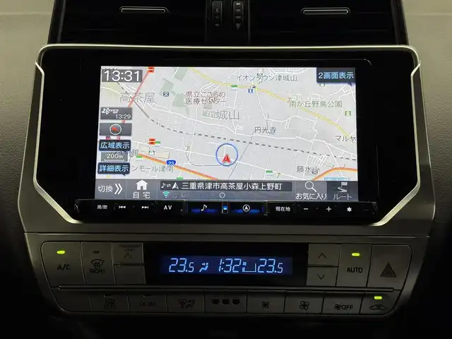 トヨタ ランドクルーザー プラド TX Lパッケージ ブラックED 三重県 2021(令3)年 5.5万km ホワイトパールクリスタルシャイン 2.8L ディーゼルターボ/パートタイム4WD/MTモード付フロア6AT/アルパイン 9インチ『ビッグX』/（AM/FM/CD/DVD/TV/SD/SDREC/USB/Bluetooth/HDMI/CarPlay/AndroidAuto）/バックカメラ/ドライブレコーダー 前方/ビルトイン ETC/Toyota Safety Sense/・プリクラッシュセーフティ/・レーンディパーチャーアラート/・レーダークルコン/・オートハイビーム/・ロードサインアシスト/・先行車発進告知機能/・オートハイビーム/・ダウンヒルアシストコントロール*/・クリアランスソナー/など/装備/・【OP】ムーンルーフ/ブラックルーフレール/・本革シート（ブラック）/・シートヒーター＆ベンチレーション（D/N）/・パワーシート（D8way/N4way）/・左右独立オートエアコン/・オートライト＆ハイビーム/・LED ヘッドランプ＋フロントフォグランプ/・センターデフロック*/・2速発進機能*/・DPF手動再生機能*/・専用 純正18inAW/・保/取/ナビ取/・スマートキーx2/など/*…ディーゼルのみ
