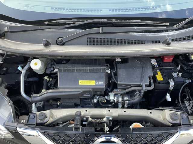 日産 デイズ X 山口県 2019(令1)年 2.3万km アッシュブラウンメタリック プッシュスタート/スマートキー(スペアキー有）/オーディオ/・CD/・AM/FM/・AUX/オートライト/オートエアコン/純正フロアマット/純正アルミホイール/バックカメラ/電動格納ミラー/ドアバイザー/取説/保証書/ワンオーナー/安全装備/・アイドリングストップ/・VDC（ビークルダイナミクスコントロール）/・ヒルスタートアシスト/・インテリジェント エマージェンシーブレーキ/・LDW（車線逸脱警報）/・踏み間違い衝突防止アシスト/・エマージェンシーストップシグナル/・フロント&バックソナー/・SOSコール/・インテリジェント FCW（前方衝突予測警報）/・インテリジェント DA（ふらつき警報）/・標識検知機能/・先行車発進お知らせ/・ABS（アンチロックブレーキシステム）