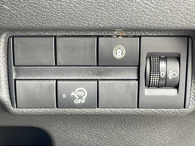 日産 デイズ X 山口県 2019(令1)年 2.3万km アッシュブラウンメタリック プッシュスタート/スマートキー(スペアキー有）/オーディオ/・CD/・AM/FM/・AUX/オートライト/オートエアコン/純正フロアマット/純正アルミホイール/バックカメラ/電動格納ミラー/ドアバイザー/取説/保証書/ワンオーナー/安全装備/・アイドリングストップ/・VDC（ビークルダイナミクスコントロール）/・ヒルスタートアシスト/・インテリジェント エマージェンシーブレーキ/・LDW（車線逸脱警報）/・踏み間違い衝突防止アシスト/・エマージェンシーストップシグナル/・フロント&バックソナー/・SOSコール/・インテリジェント FCW（前方衝突予測警報）/・インテリジェント DA（ふらつき警報）/・標識検知機能/・先行車発進お知らせ/・ABS（アンチロックブレーキシステム）