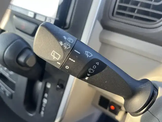 ダイハツ タント L 岡山県 2017(平29)年 7.8万km コットンアイボリー 登録時走行距離77910Km/社外7V型ナビ/ワンセグTV（AM.FM.CD.DVD.TV.SD）/ETC/両側スライドドア/ミラクルオープンドア/横滑り防止装置/アイドリングストップ/フロアマット/リモコンキー