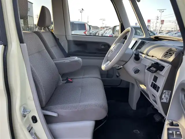 ダイハツ タント L 岡山県 2017(平29)年 7.8万km コットンアイボリー 登録時走行距離77910Km/社外7V型ナビ/ワンセグTV（AM.FM.CD.DVD.TV.SD）/ETC/両側スライドドア/ミラクルオープンドア/横滑り防止装置/アイドリングストップ/フロアマット/リモコンキー