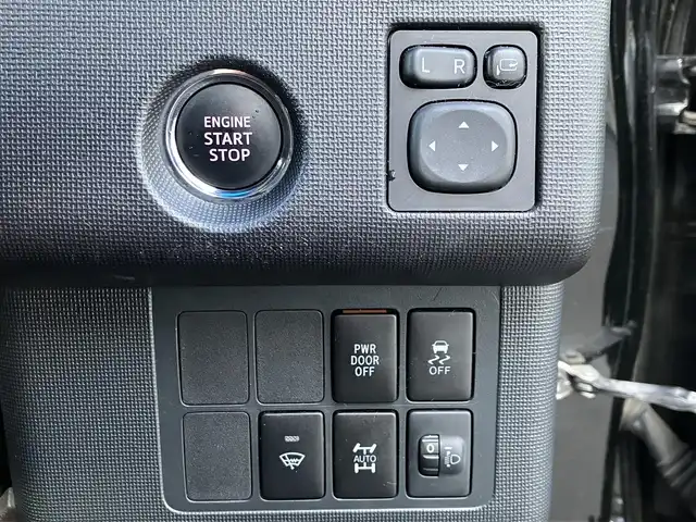 トヨタ スペイド F クイーン 道南・函館 2016(平28)年 2.7万km ブラック /純正ナビ//ワンセグTV//純正エンジンスターター//バックカメラ//ワンオーナー//寒冷地仕様//片側パワースライドドア//ワイパーデアイサー//スマートキー//エンジンプッシュスタート//保証書