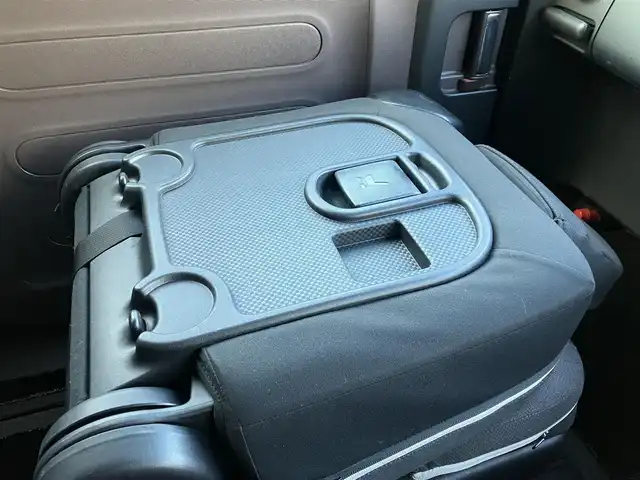 トヨタ スペイド F クイーン 道南・函館 2016(平28)年 2.7万km ブラック /純正ナビ//ワンセグTV//純正エンジンスターター//バックカメラ//ワンオーナー//寒冷地仕様//片側パワースライドドア//ワイパーデアイサー//スマートキー//エンジンプッシュスタート//保証書