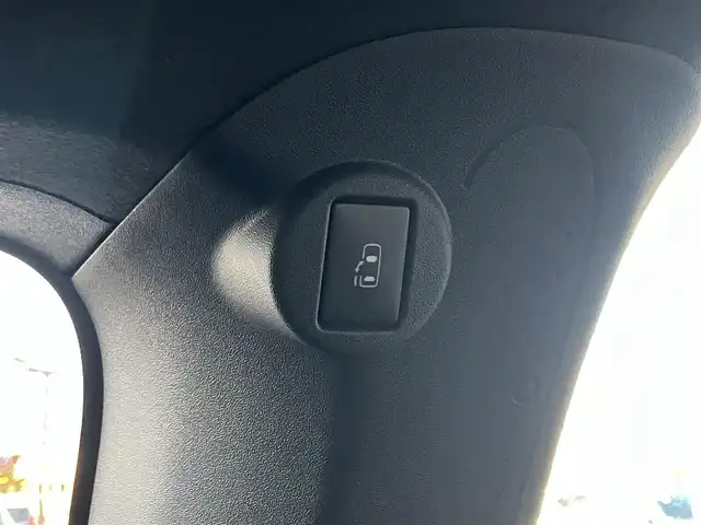 トヨタ スペイド F クイーン 道南・函館 2016(平28)年 2.7万km ブラック /純正ナビ//ワンセグTV//純正エンジンスターター//バックカメラ//ワンオーナー//寒冷地仕様//片側パワースライドドア//ワイパーデアイサー//スマートキー//エンジンプッシュスタート//保証書