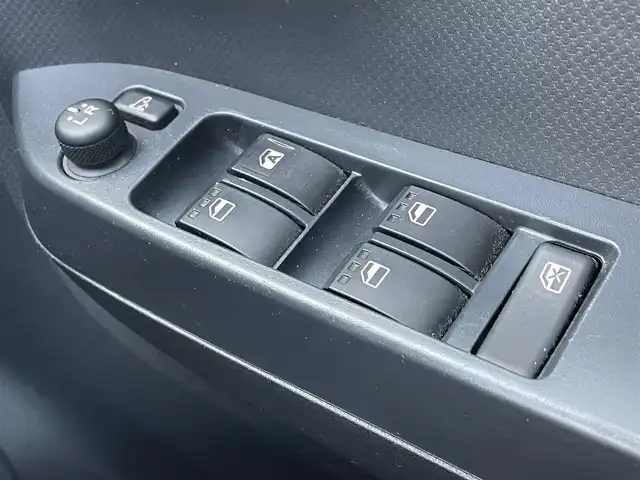 ダイハツ ミラ イース X リミテッド SAⅢ 滋賀県 2018(平30)年 3.9万km マゼンタベリーマイカM 社外ナビ/・Bluetooth/フルセグ/・CD/DVD/バックカメラ/ETC/スマートアシストIII/・衝突被害軽減システム/・アイドリングストップ/LEDヘッドライト/電動格納ミラー/リモコンキー